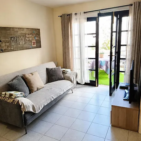 Cozy In - Pool & Private Terrace * Адехе