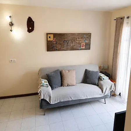 Дом отдыха Cozy In - Pool & Private Terrace Адехе