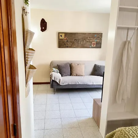 Дом отдыха Cozy In - Pool & Private Terrace Адехе