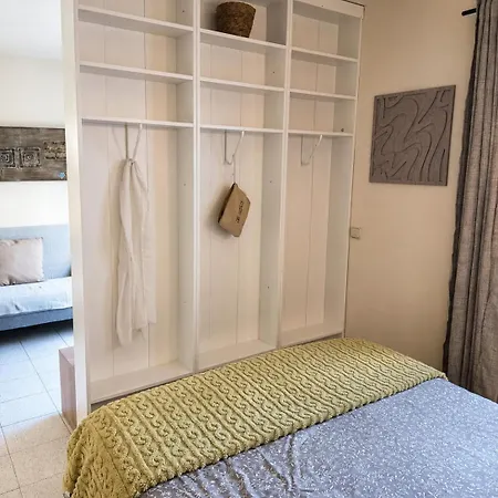 Cozy In - Pool & Private Terrace Дом отдыха Адехе