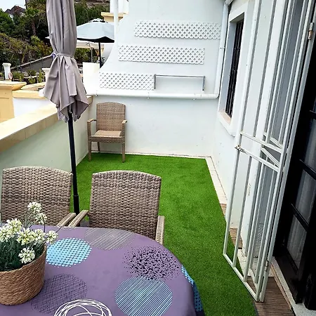 Дом отдыха Cozy In - Pool & Private Terrace *